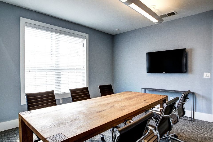 lighthouse wilmington group study room 2