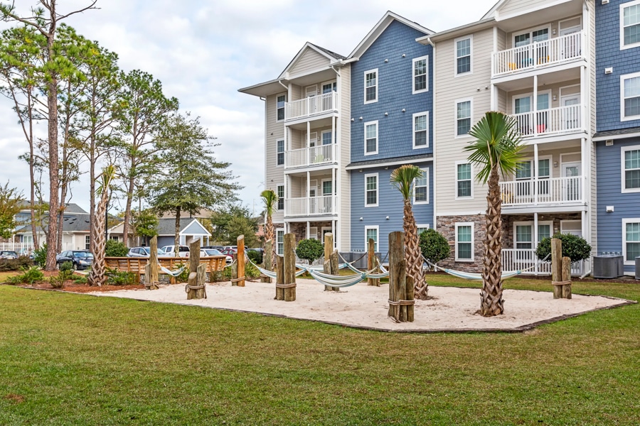 lighthouse wilmington hammock garden